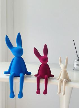 坐姿长耳兔子摆件轻奢简约电视柜酒柜客厅家居高级创意饰品北欧风