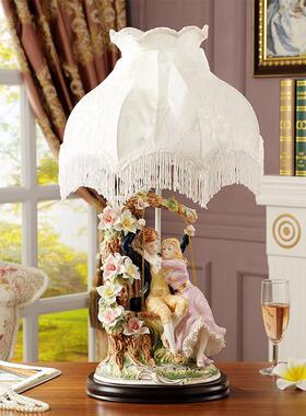 高档欧式陶瓷台灯情侣荡秋千灯饰 结婚庆礼物品客厅卧室床头摆件