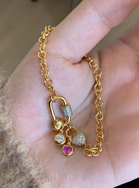 小红书爆款爱心锁扣手链高颜值设计新款时尚潮流轻奢个性百搭饰品