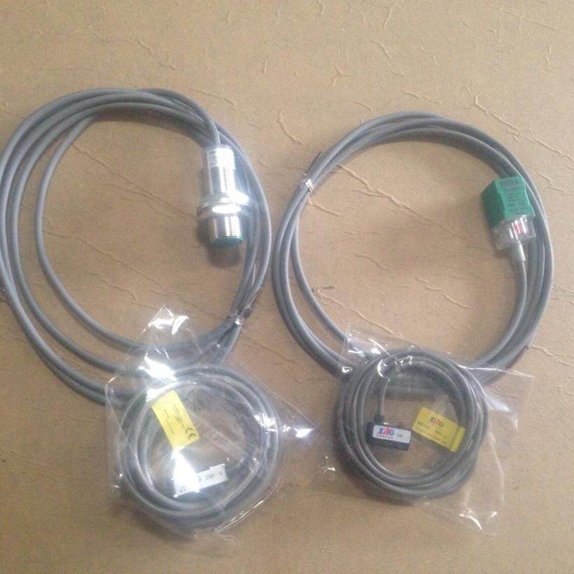 EVA拖鞋成型机 发泡机 花园鞋 洞洞鞋生产设备 拖鞋一次成型机,淘宝优惠券,粉丝福利购,淘宝优惠卷