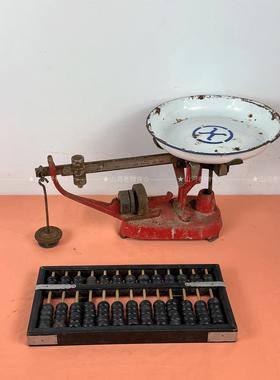 民俗老物件挂钟台秤老式木质算盘钟表供销社老物件怀旧装饰摆饰