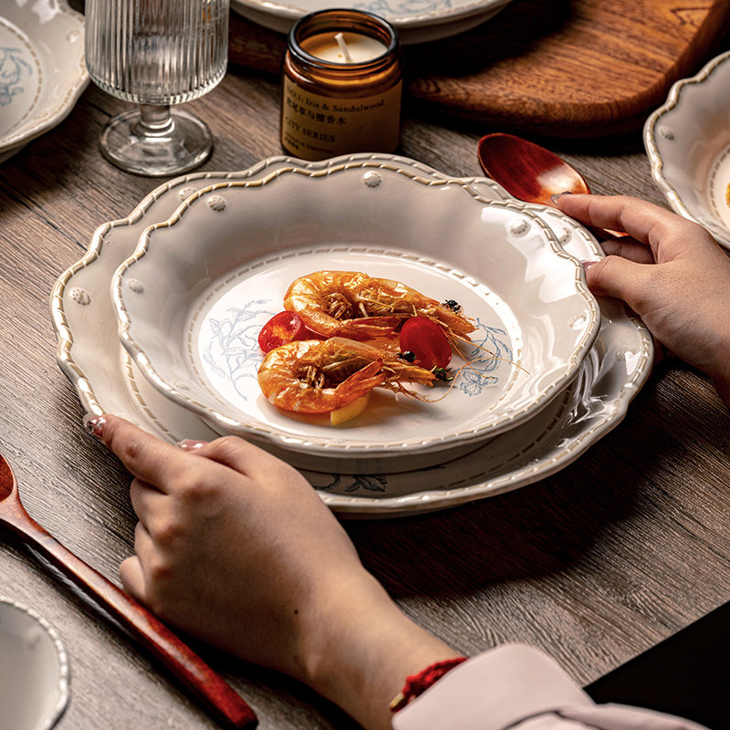 景德镇陶瓷碗碟套装家用法式复古餐具碗盘碗筷盘子碗乔迁新婚礼物