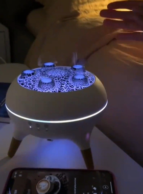 香薰机家用卧室静音桌面摆件新款水母造型加湿器创意氛围感吐烟圈