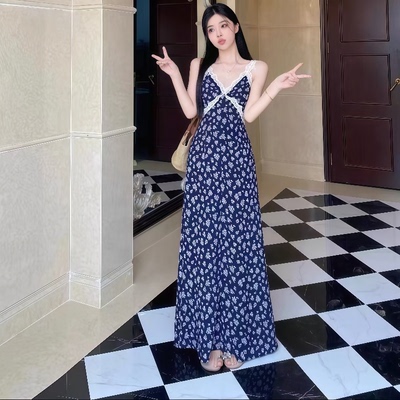 AK2026年春夏新款女装黑色无袖简约风格宽松版型连衣裙