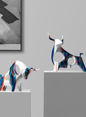 艺术抽象牛摆件动物创意北欧客厅电视柜玄关桌面家居软装饰工艺品