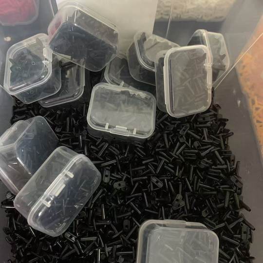 合能矩阵T型羽毛球拍护线钉护线管尼龙还厚防塌陷双线孔2.6*9.5