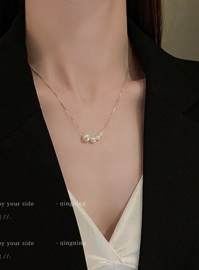 大小珍珠项链女轻奢小众高级w感锁骨链2024新款爆款网红轻奢配饰