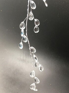 亚克力扁水滴串葡萄串婚礼吊顶舞台装饰长藤条水晶串布置道具.
