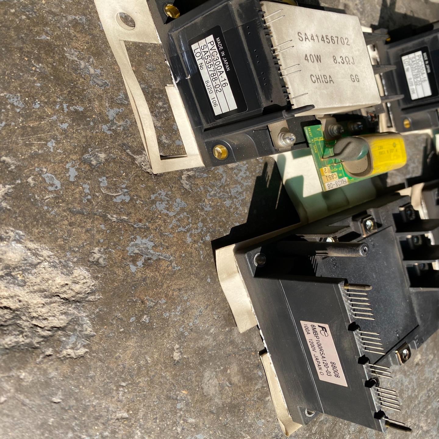 富士6MBP100RSA120-03模块 外观 功能~询价 - 图1