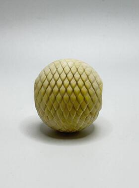 黄杨木手工雕刻灵蛇呈瑞木质文玩工艺品摆件手把玩实木小摆件