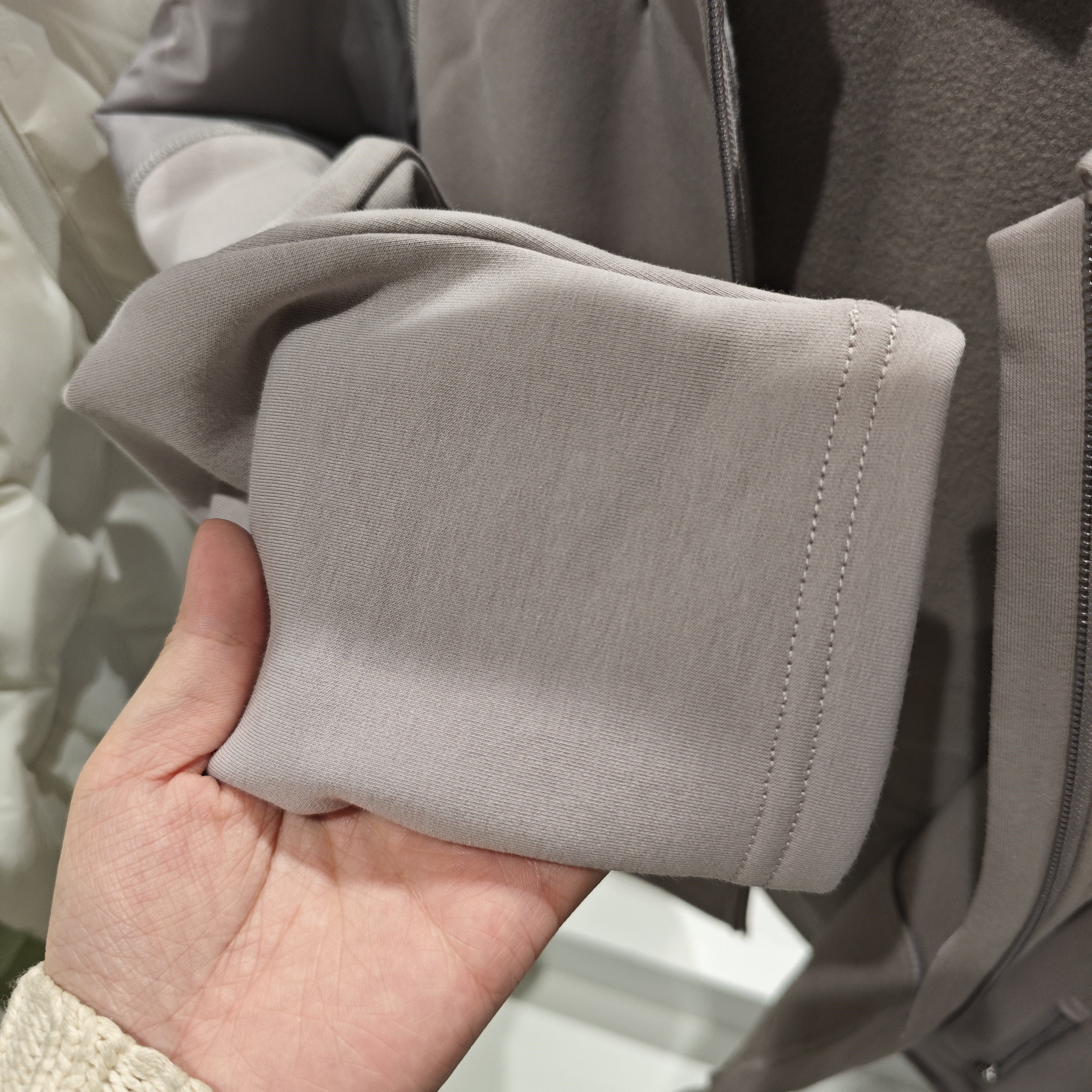 安德玛男女大童保暖儿童运动服综训加绒连帽针织外套244124101,淘宝优惠券,粉丝福利购,淘宝优惠卷