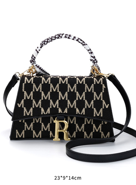 样板房女包衣帽间软装摆件样板间卧室G衣柜展厅拍照装饰品陈列道