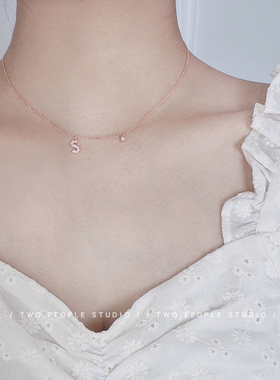 字母定制项链女夏纯银轻奢小众设计感锁骨链h英文2021年新款女