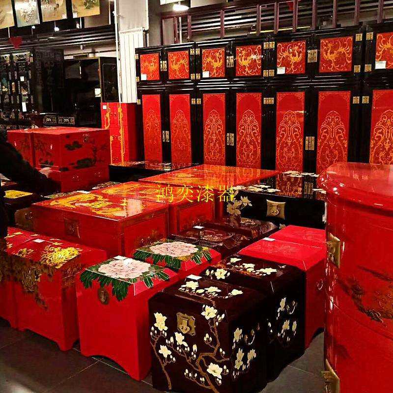 创意漆器画新中式彩绘樟木箱子红底牡丹贴金彩绘带锁婚嫁储物衣箱,淘宝优惠券,粉丝福利购,淘宝优惠卷