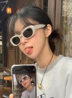 夏日灰色椭圆太阳镜女显瘦韩版时尚防紫外线遮阳个性墨镜ins风潮
