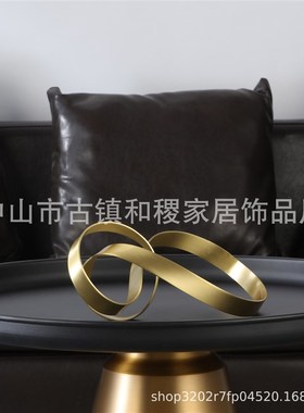 意式轻奢设计师款室内铜摆件样板房间客厅玄关软装陈设饰品工艺品