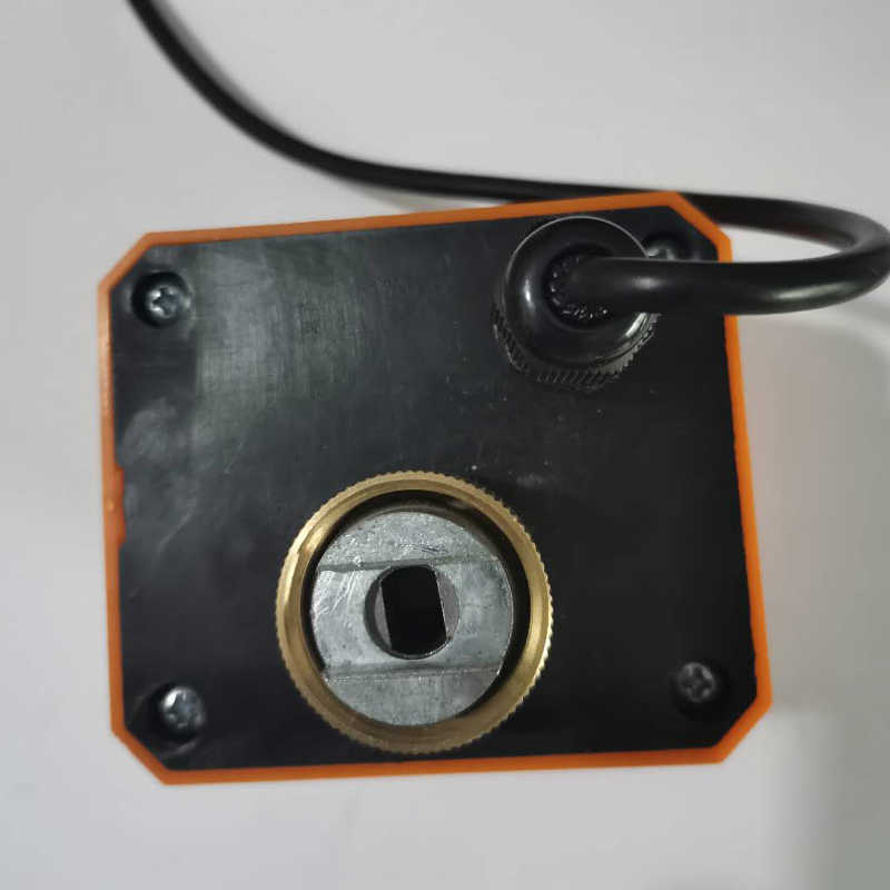 220V DC12V/24V两线电动球阀通电打开常闭电磁阀DN15 20 25 32 - 图1