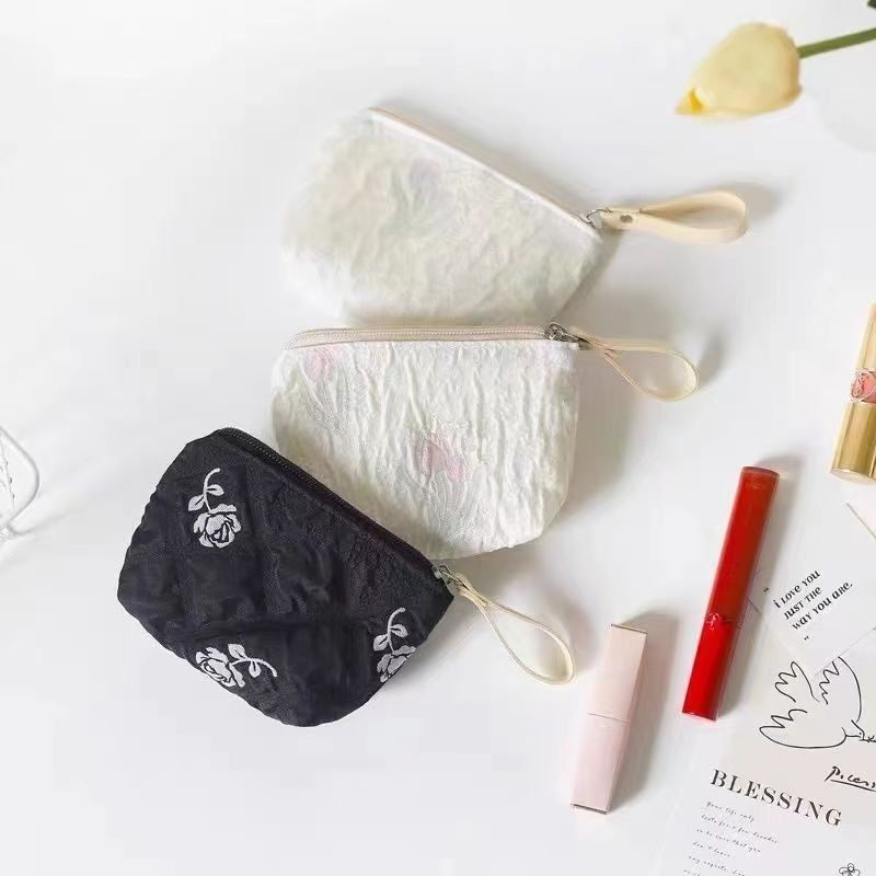 新款便携式小众女生零钱包姨妈巾收纳化妆包补妆包卫生巾袋口红包,淘宝优惠券,粉丝福利购,淘宝优惠卷