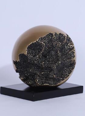 北欧创意仿铜圆球形雕塑摆件现代家居客厅玄关桌面抽象艺术装饰品