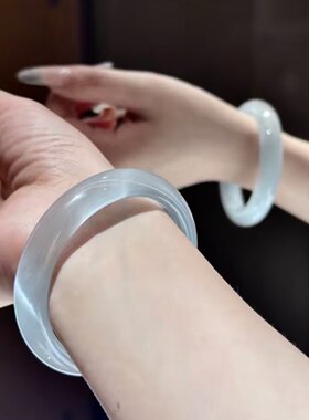 普陀山2026玻璃猫眼石手镯