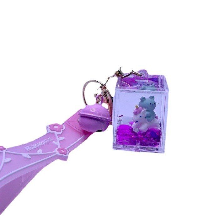 入油钥匙扣迷你独角兽小熊液体娃娃亚克力精品流沙机萌趣方形挂件 - 图3