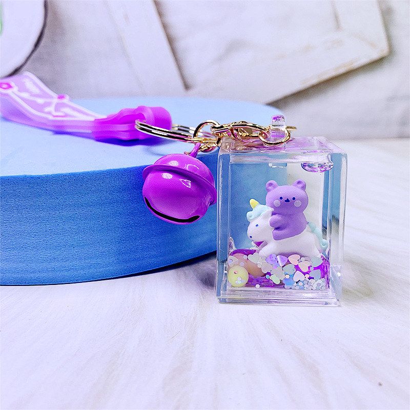入油钥匙扣迷你独角兽小熊液体娃娃亚克力精品流沙机萌趣方形挂件 - 图0