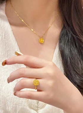 金包银爆闪拉丝小方糖吊坠项链女轻奢小众锁骨链毛衣链送女友礼物