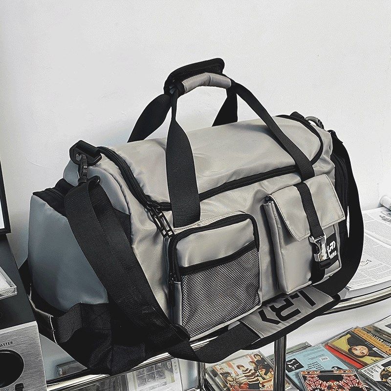 Short-distance travel bag men's dry and wet separation fitness sports bag luggage bag women's large-capacity portable backpack travel backpack