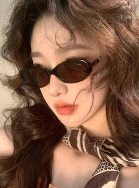 2025新款fake家同款复古椭圆形猫眼橘色珍珠女太阳眼镜高级感墨镜
