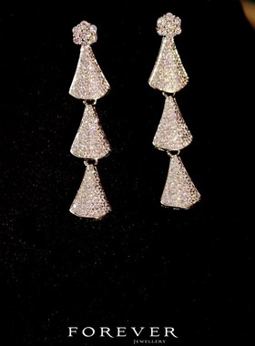 高级感轻奢气质锆石新娘项链扇形长款耳坠套装重工婚纱晚礼服配饰