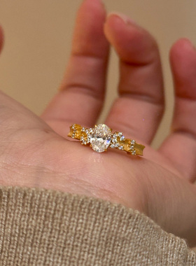 「满天星辰」金色鸽子闪钻戒指