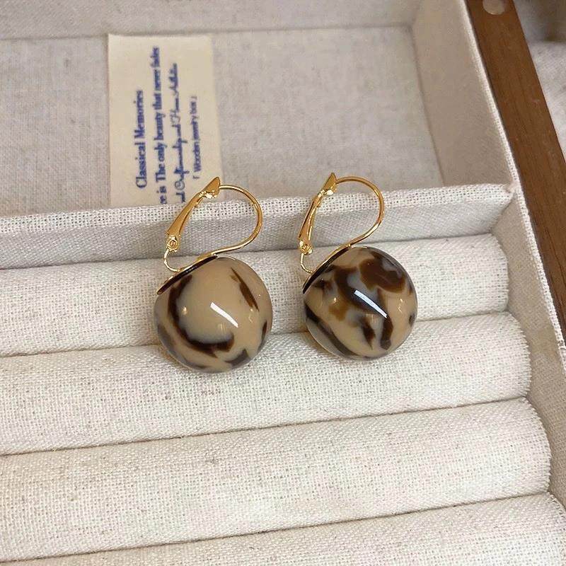 纯银耳钉925银针秋冬新品美拉德豹纹圆球耳扣耳环法式小众港风,淘宝优惠券,粉丝福利购,淘宝优惠卷