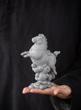 创意马上腾飞招财茶宠摆件马到成功牛气冲天鱼缸造景客厅桌面装饰