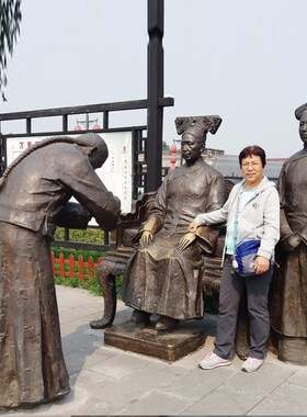 玻璃钢仿铜民俗人物买东西情景雕塑户外广场步行街商业街景观雕塑