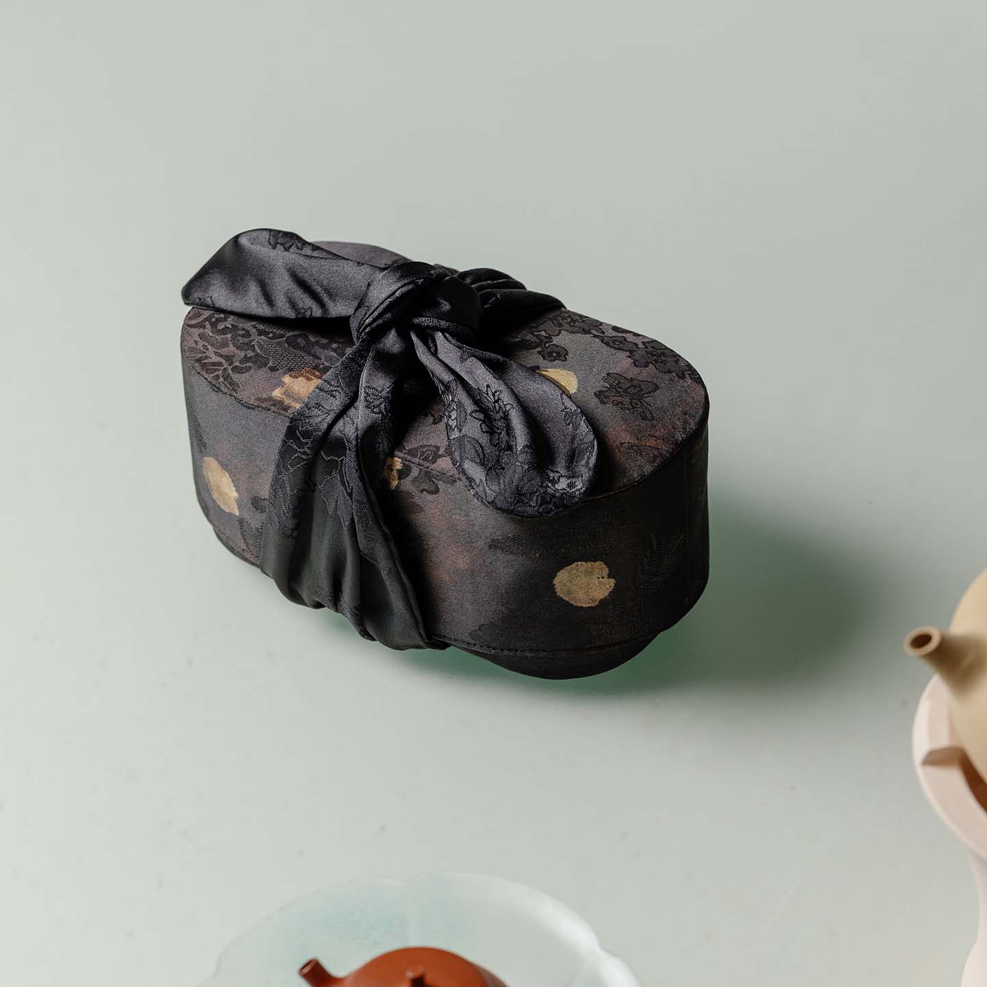 New Chinese Zen style storage box, portable tea set, master cup storage bag, thickened polka dot flower tea bag