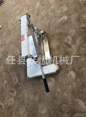 供应小型家用切骨机切排骨猪蹄手动切骨机商用且鸡块机