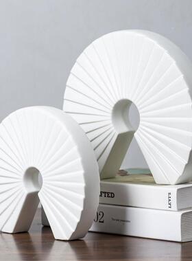 现代简约扇形摆件北欧客厅酒柜电视柜装饰品样板房新家工艺品摆设