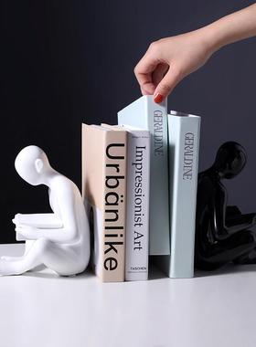 北欧创意人物书档现代简约书房办公室桌面书靠陶瓷酒柜装饰品摆件