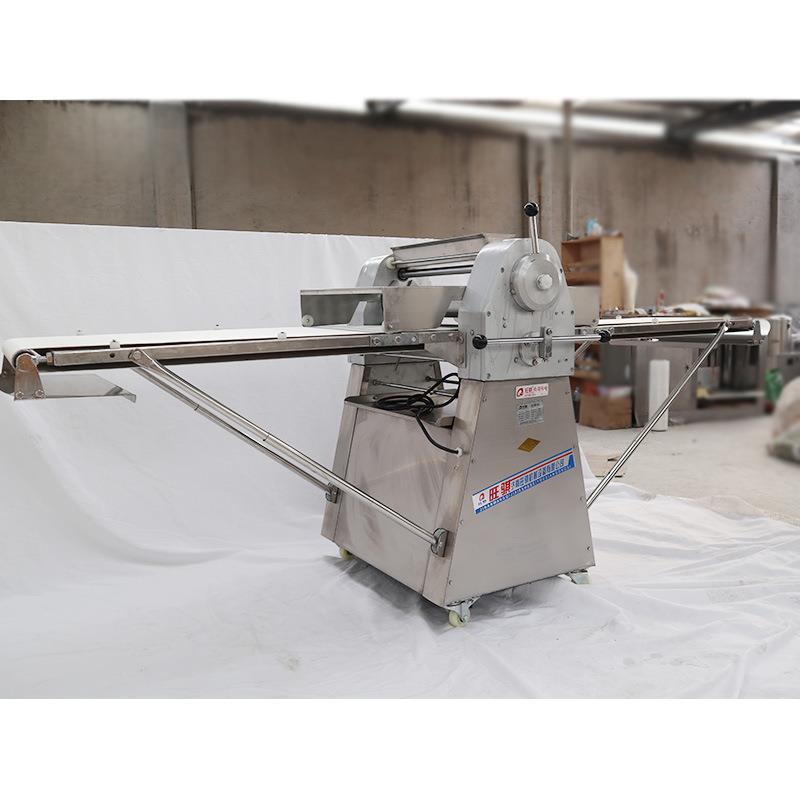 起酥机现货直供酥皮机蛋挞起酥机面包房开酥机全自动酥皮机 - 图1