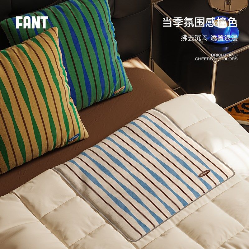 霍尔尼中古风客厅抱枕被子二合一两用F办公室午睡汽车载靠垫空调,淘宝优惠券,粉丝福利购,淘宝优惠卷