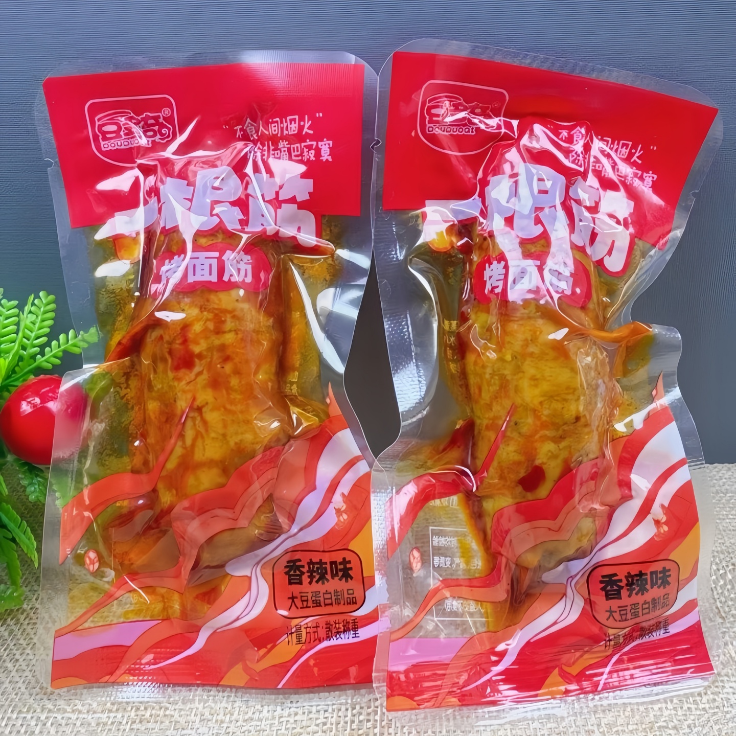 烤面筋一根筋麻辣烧烤味香辣豆干网红小零食小袋包装开袋即食批发 - 图1