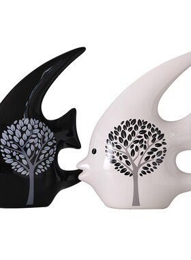 创意新房家居饰品摆件客厅酒柜装饰品现代简约抽象陶瓷亲嘴鱼摆设