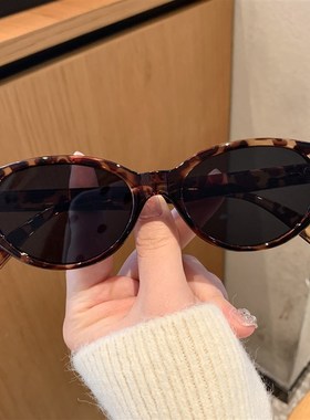 韩版新款猫眼复古红色墨镜v女百搭潮夏季防晒遮阳防紫外线太阳眼