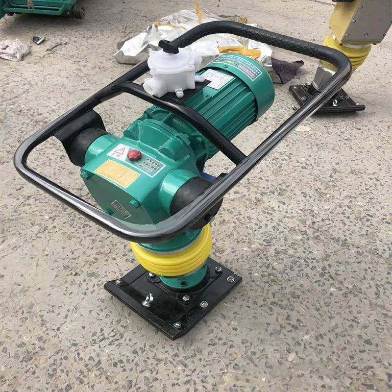 小型手扶式冲击夯 旱厕地基夯实设备 电动 汽油 柴油冲击夯现货,淘宝优惠券,粉丝福利购,淘宝优惠卷