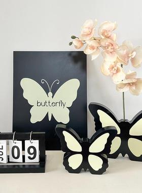 现代高级感软装蝴蝶装饰画 画摆件玄关客厅电视柜房间轻奢小众装