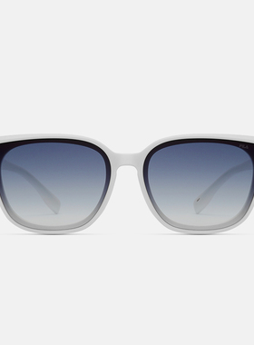 FILA斐乐GM偏光太阳镜男女款素颜出行墨镜潮流防紫外线SFI930F