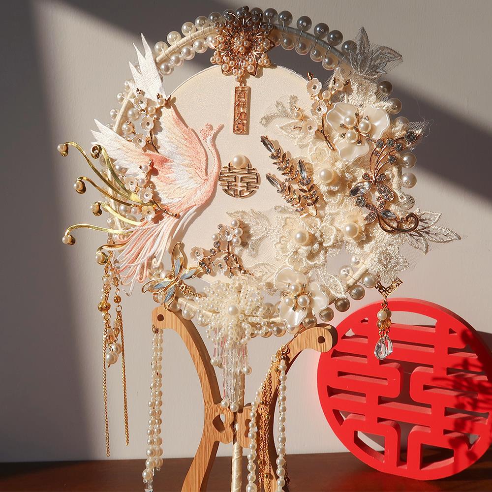 团扇结婚新娘秀禾中式接亲成品送闺蜜粉色别致手工diy材料包喜扇 - 图0