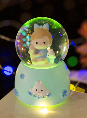 卡通女孩迷你水晶球桌面发光小摆件女孩儿童节生日礼物小朋友奖品