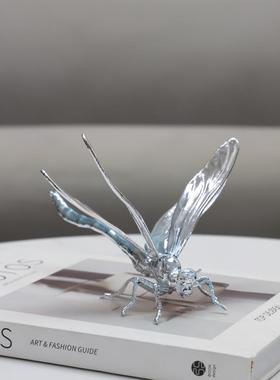 现代轻奢创意金属昆虫蜻蜓动物摆件客厅茶几玄关样板房家居装饰品