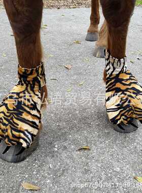 新款Chicken Feet For Horse 马蹄鸡脚老虎恐龙脚套袜宠物袜